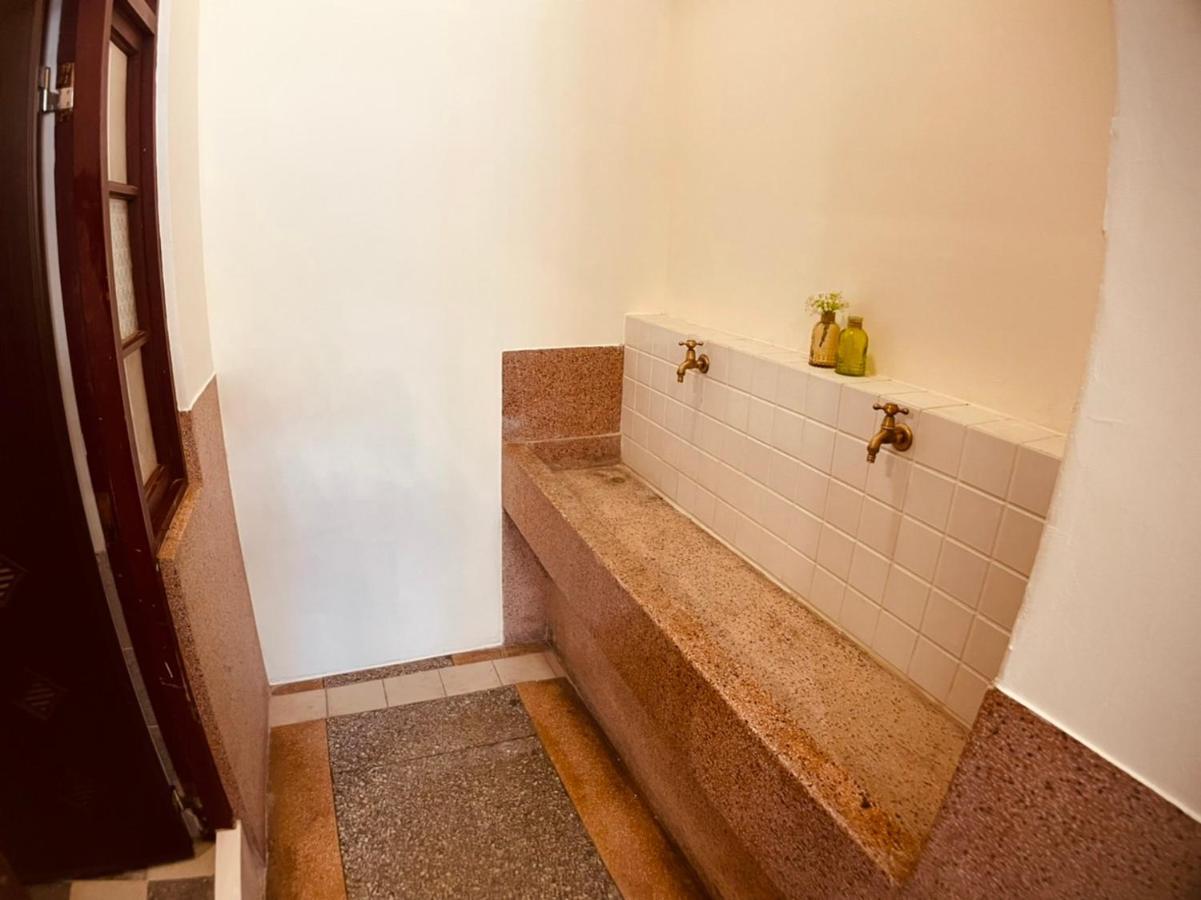 Green Only Homestay Tainan Luaran gambar