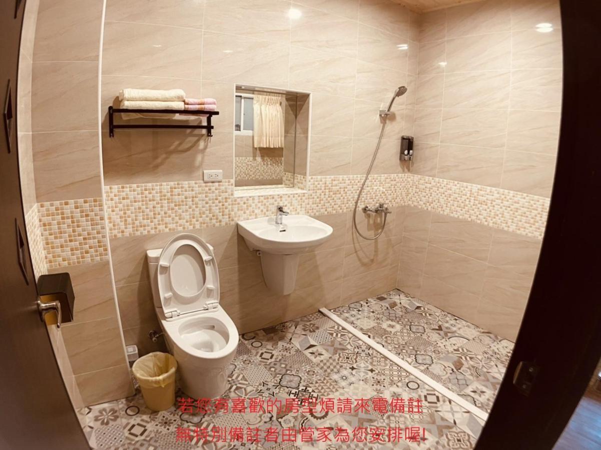 Green Only Homestay Tainan Luaran gambar