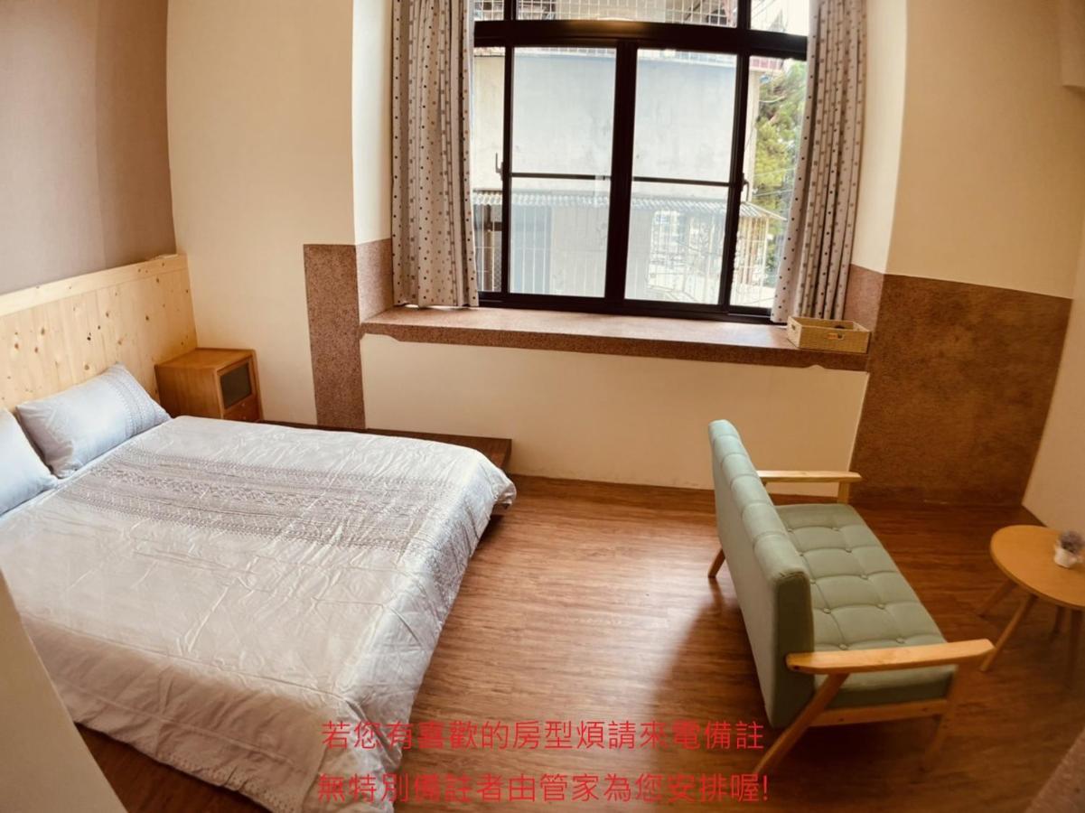 Green Only Homestay Tainan Luaran gambar